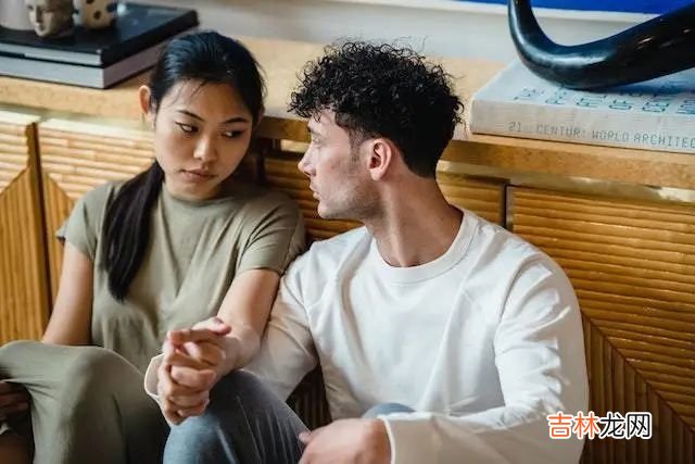 在你犯下不可原谅的错误后，怎样挽救你们的关系？情感修复12步