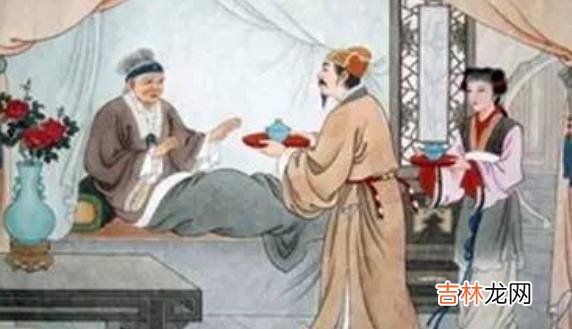父亲去世后，儿子将他塑成金身，供奉在家无人敢来拜访