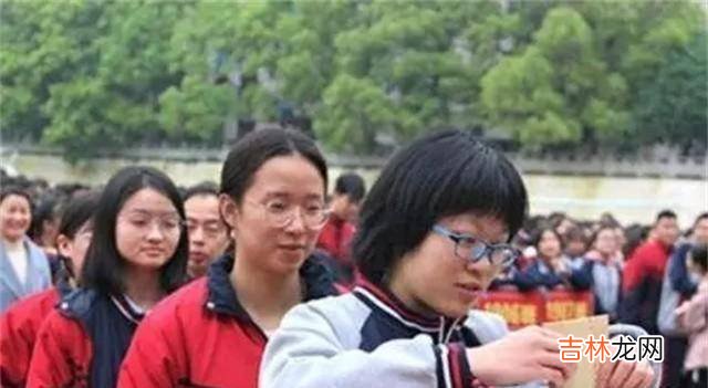 湖南高三女学霸戴宇菁:高考前夕不幸离世,最后的遗嘱让师生泪目