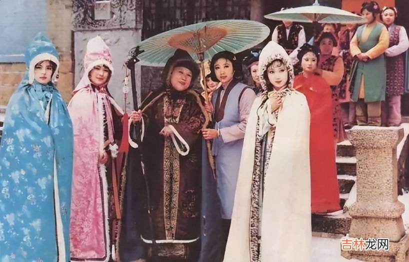 贾母为啥让贾敏下嫁到林家？三代人里面出身最高贵的女子分别是谁
