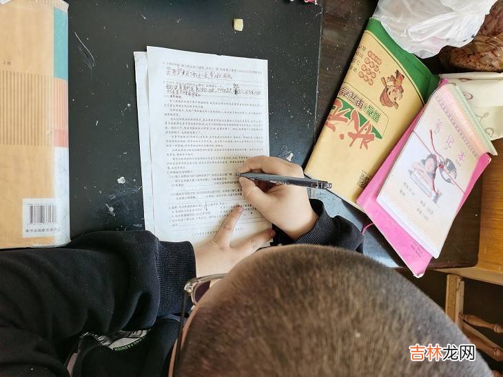 乡村学校教学成绩干不过县城学校,网友:优秀教师进城了