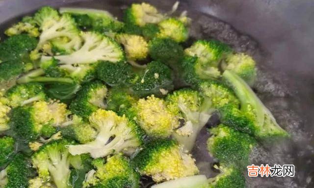 女人怀孕后,把4物当“零食”尽量多吃,或对胎儿大脑发育有好处