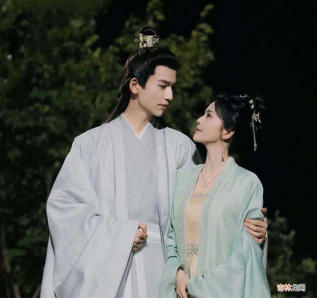 白鹿张凌赫在一起了？两人共度一夜，女方爸爸第二天亲自上门来接