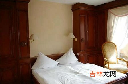 2020年阴历三月二十八-4月20日黄历日子可以安床吗?