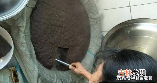 农村婆婆做的“特色”小吃，出锅后很嫌弃，尝过后抢着吃：尴尬