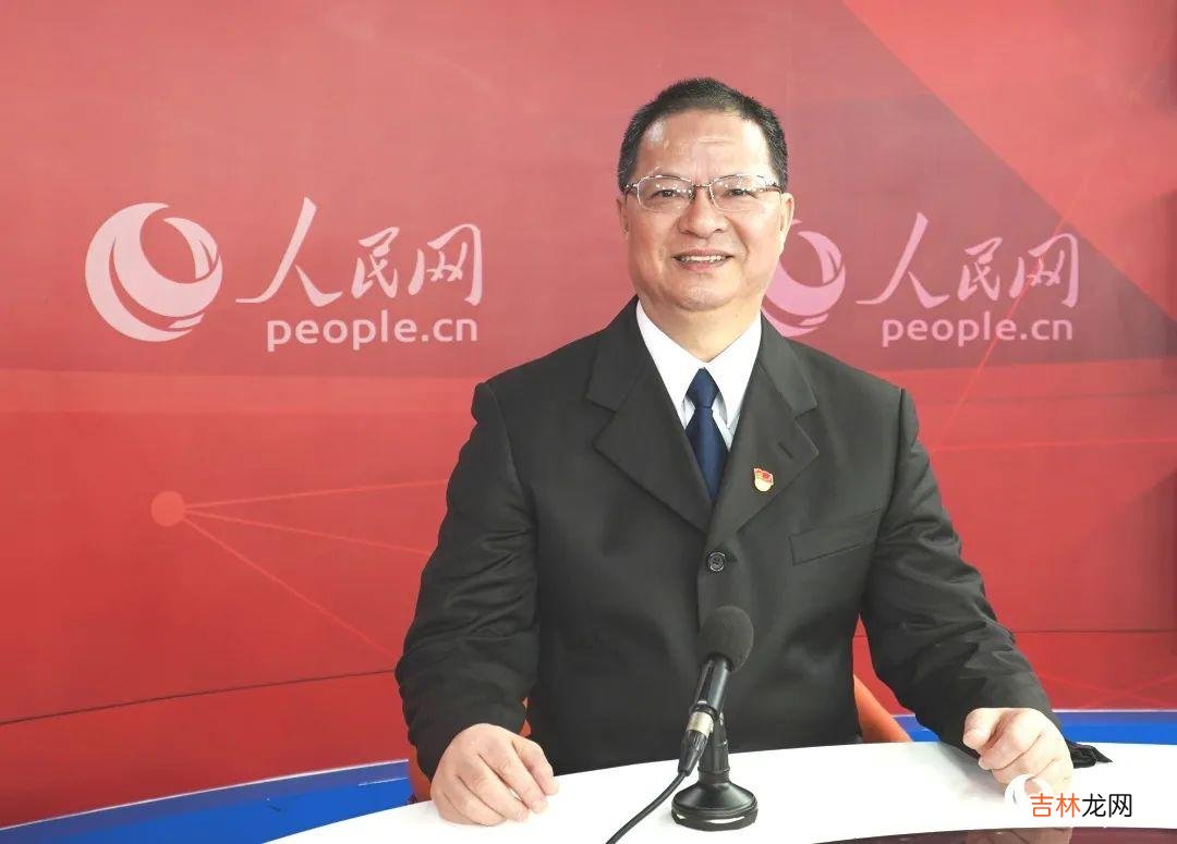 本文转自：人民网秋意渐浓 弟弟追忆潘东升：叫一声“哥哥”，你再也听不见……