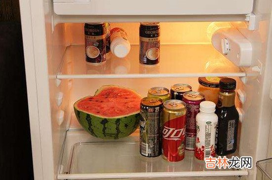 冰箱两侧发烫怎么回事