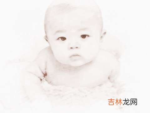 何姓男孩霸气名字让人一眼就记住