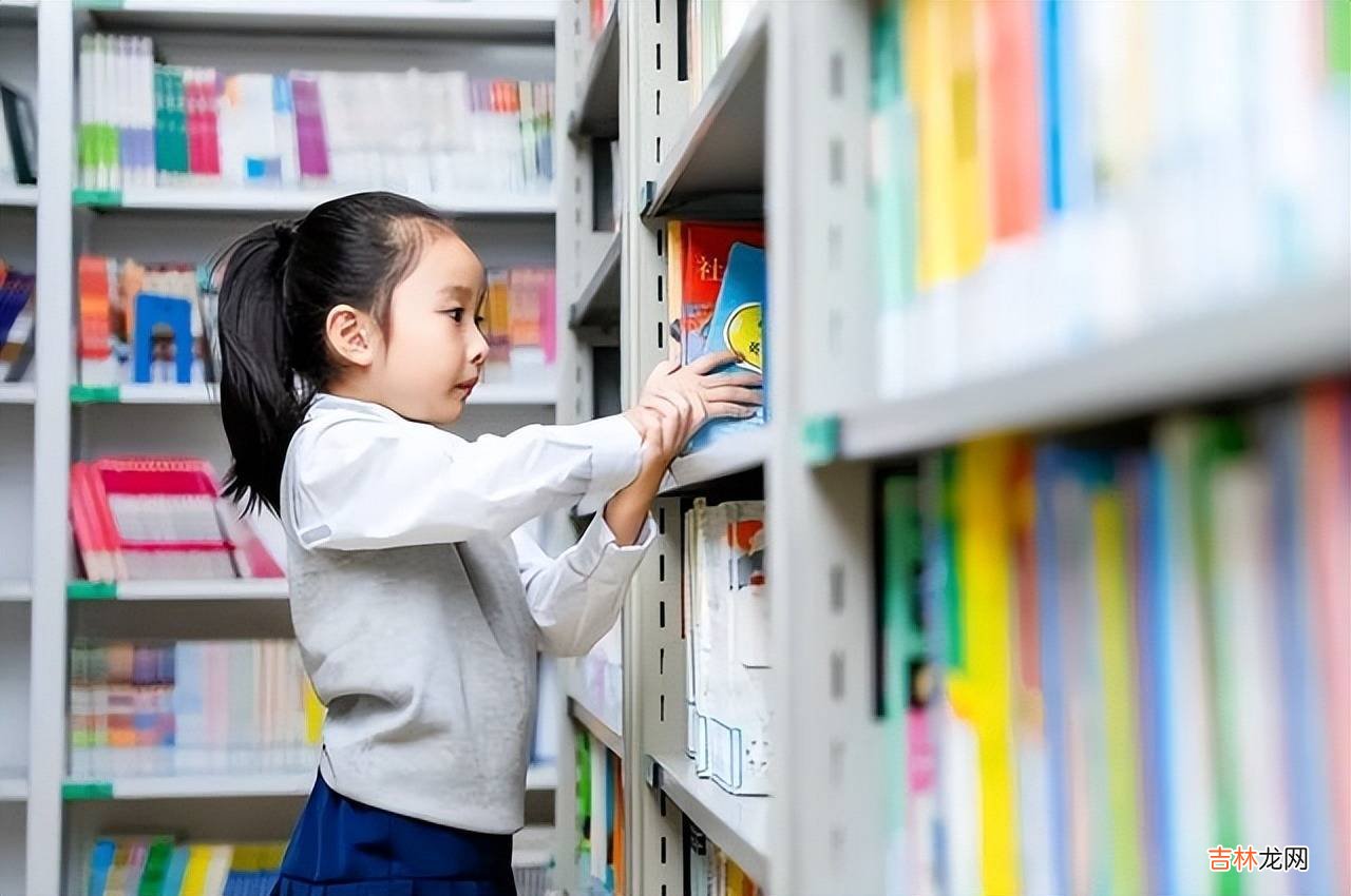 睡前半小时,家长坚持带娃做3件事,时间长了会有大“惊喜”