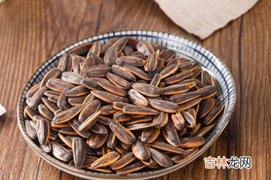 潮了的瓜子可以微波炉加热吗