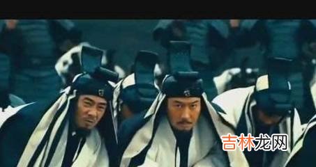 大战在即主将因媳妇而内讧，一路追杀，一向暴戾的皇帝竟然尴尬了