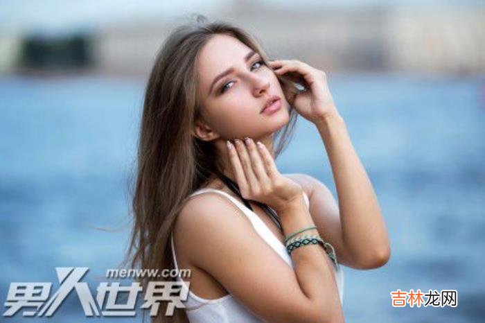女人有时矜持 男生有时说脏话可以理解，但女生在男生面前往往比较矜持