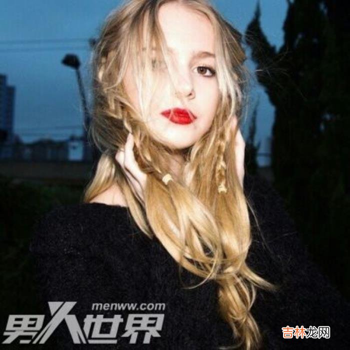 女人有时矜持 男生有时说脏话可以理解，但女生在男生面前往往比较矜持