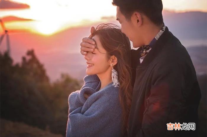 很多女生认为对方不回复我的信息 真正的没有感情,是怎么和前任聊天都依然心无波澜的