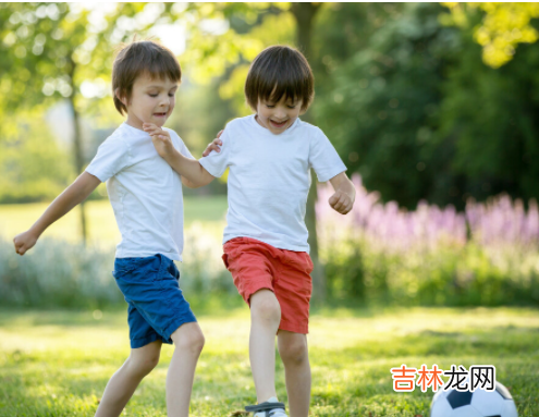 姓贺的男宝宝起名大全集 寓意品德高尚的男宝宝名字