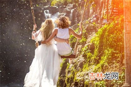 结婚了以后 婚姻是神圣的,是多彩的,婚姻路上,应该要真心相待