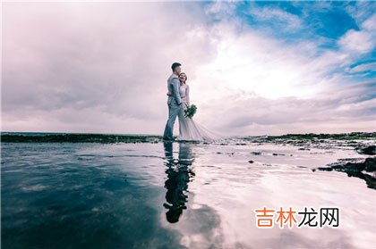 当这个女人得知自己的婚姻出现了问题时 男人出轨之后还会真心的回归到自己的身边吗?