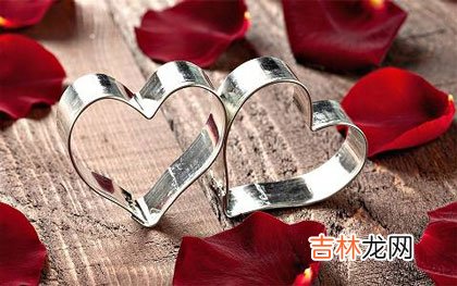 聪明女孩的择偶条件不仅仅要看对方的长相，还要注重对方的三观