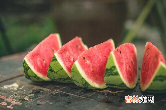 西葫芦不能和什么一起吃