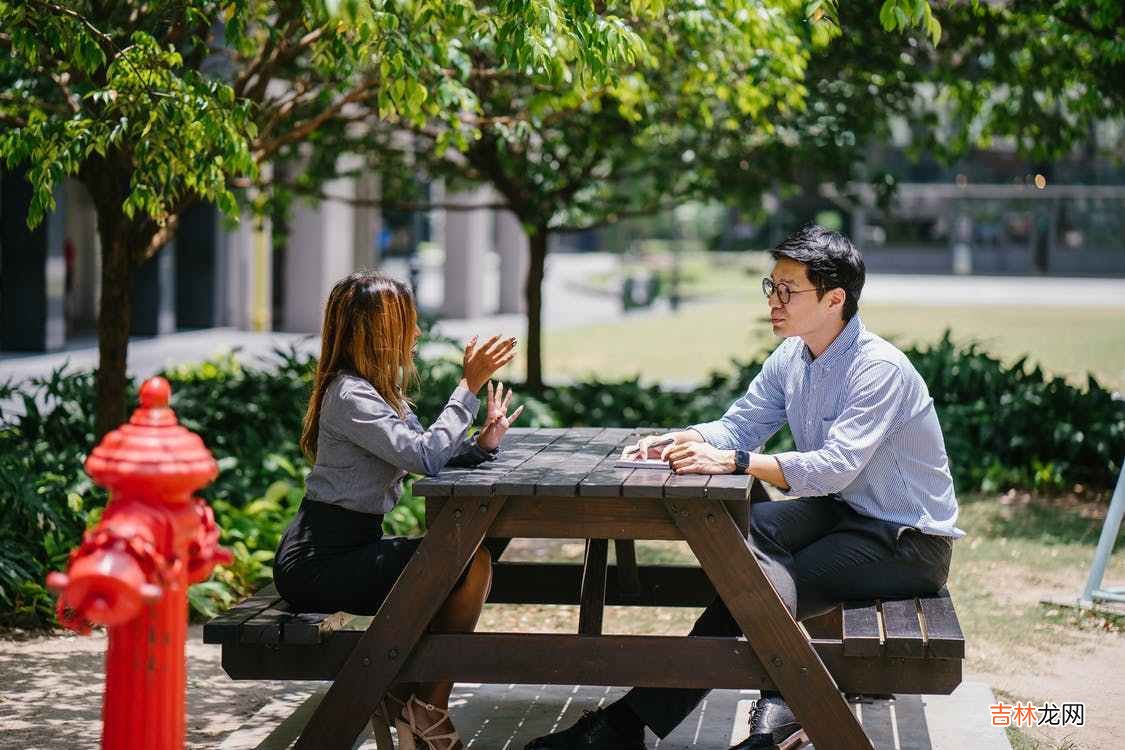 “凭啥要我儿子去伺候老丈人”儿媳：行，那我也没义务照顾你