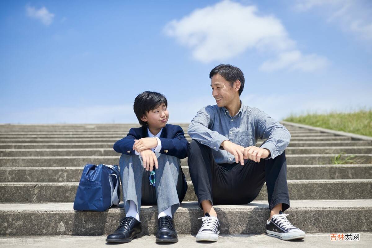 实记：在学校发生冲突，被老师冤枉，家长如何处理孩子情绪和矛盾