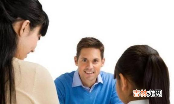 和老师沟通要简单有效，目标性和条理性很关键，不要一直家长理短