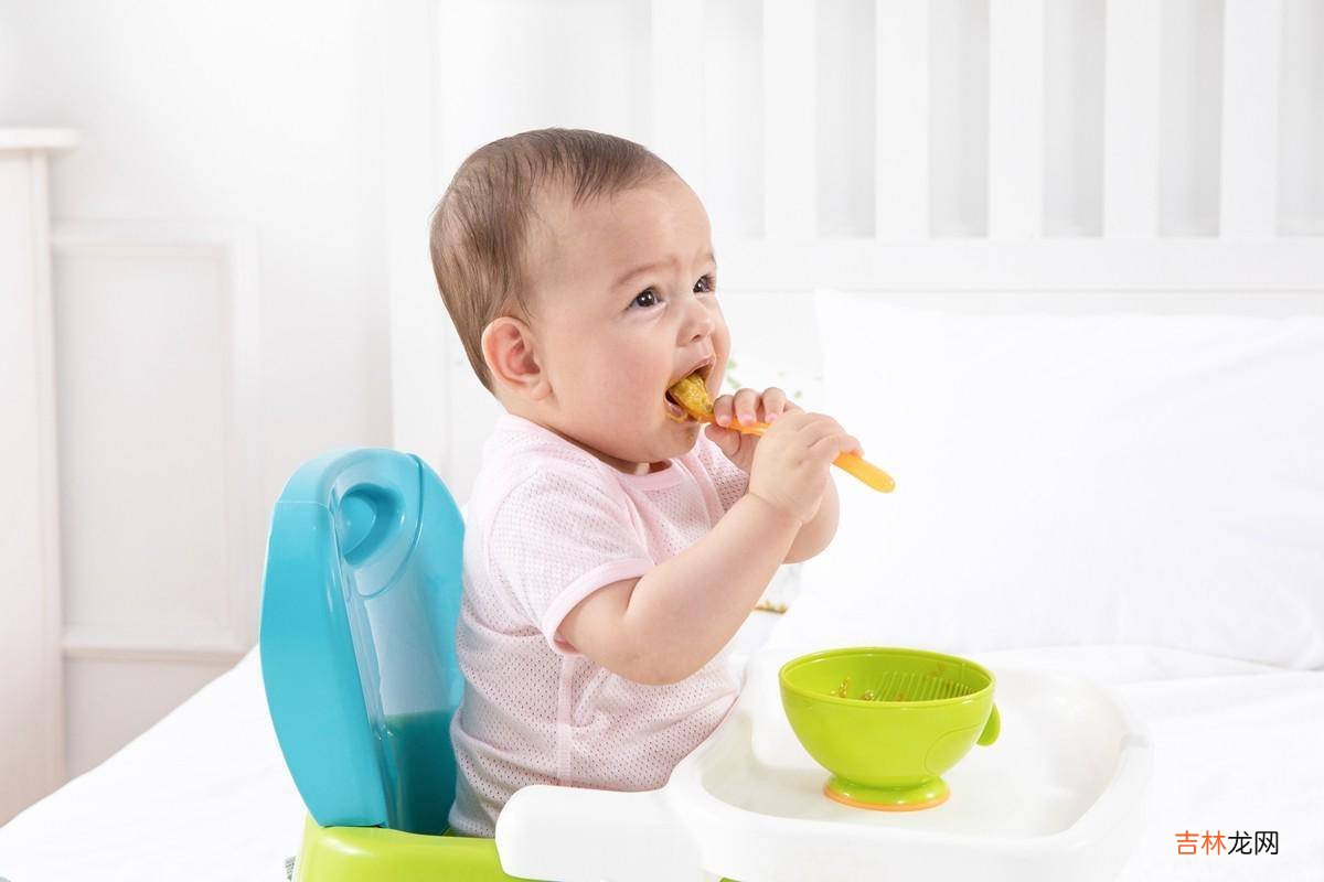 这种常见辅食，看似喂饱了孩子实则没吃进去营养，还影响孩子健康
