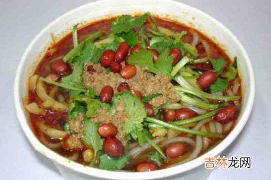 酸辣粉放糖吗