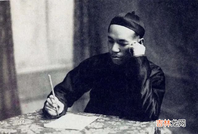 两仪圣兽：太阳烛照、太阴幽荧