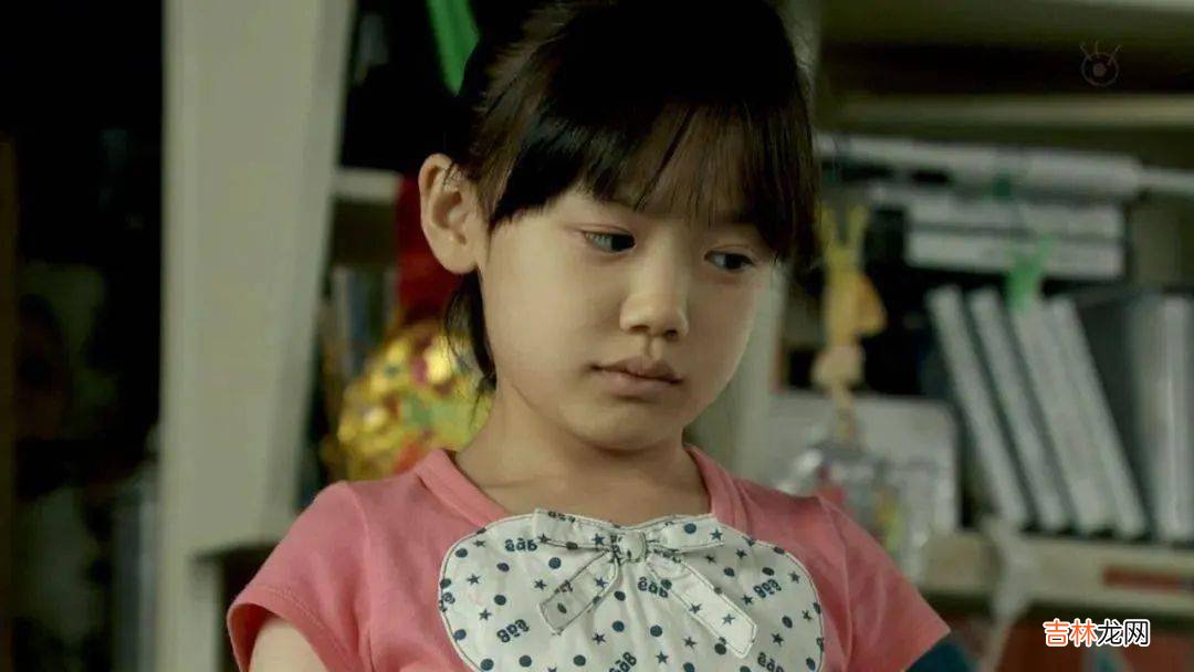 姐姐大我16岁, 她结婚后, 我才敢说出8岁那晚听到的秘密…
