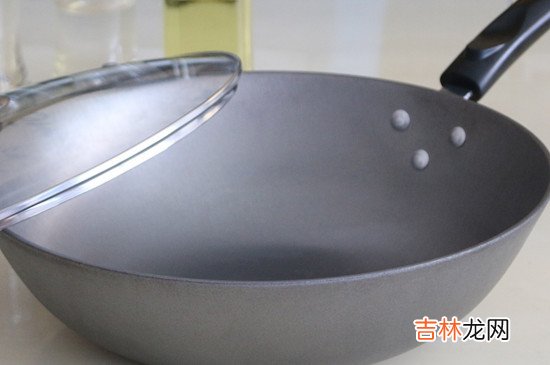 新买的铁锅生锈怎么处理