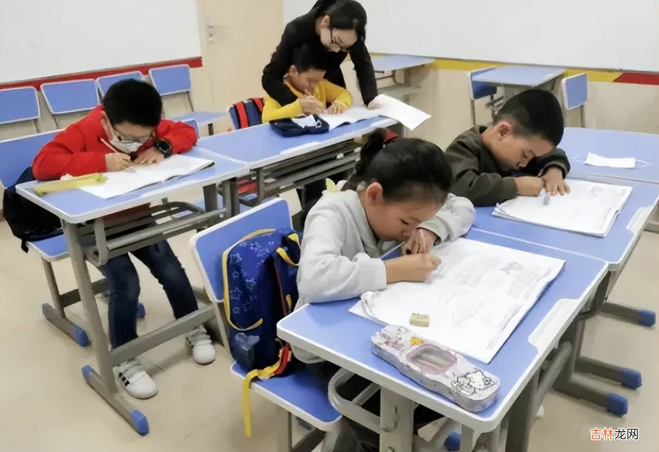 开学一个月后，幼儿园有没有“幼小衔接”的差距，真不是一星半点