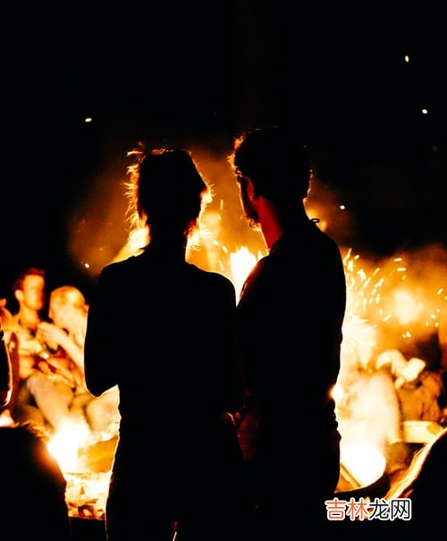 天蝎座男生真的是让人又爱又恨 天蝎座男生真的是让人又爱又恨，他们表现出来的属性是霸道总裁