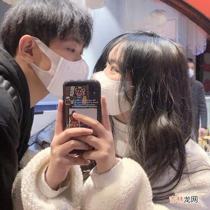 在我们现实生活中 在我们现实生活中，明明两个人互相喜欢，但就是不说出来