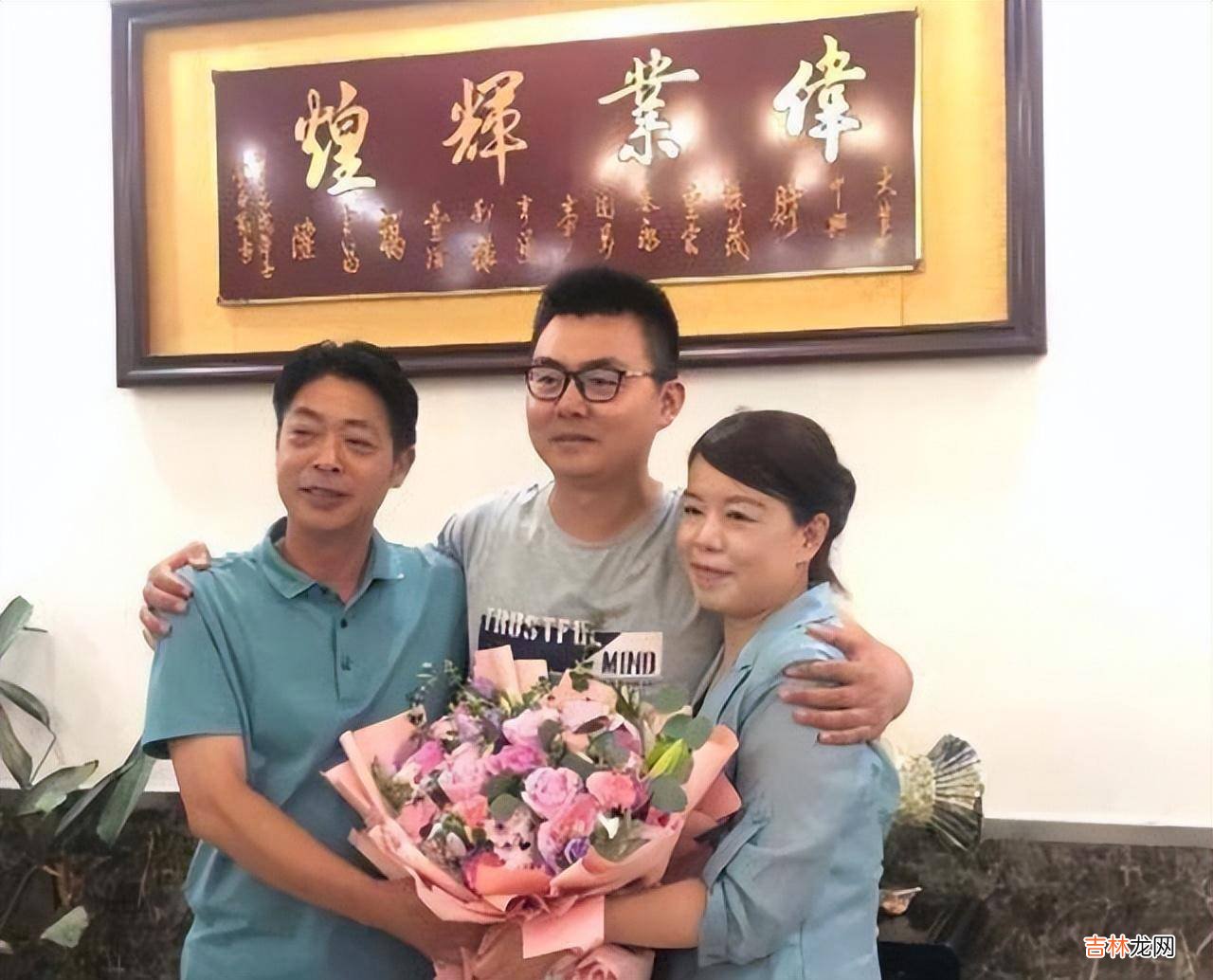 国庆假期来临，曝许敏要到河南看儿子，田静是否去九江定居引热议