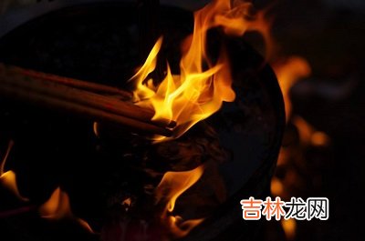 在线精准算命,2020年二月十七祭祖可以吗？这天卦象是上上卦吗？