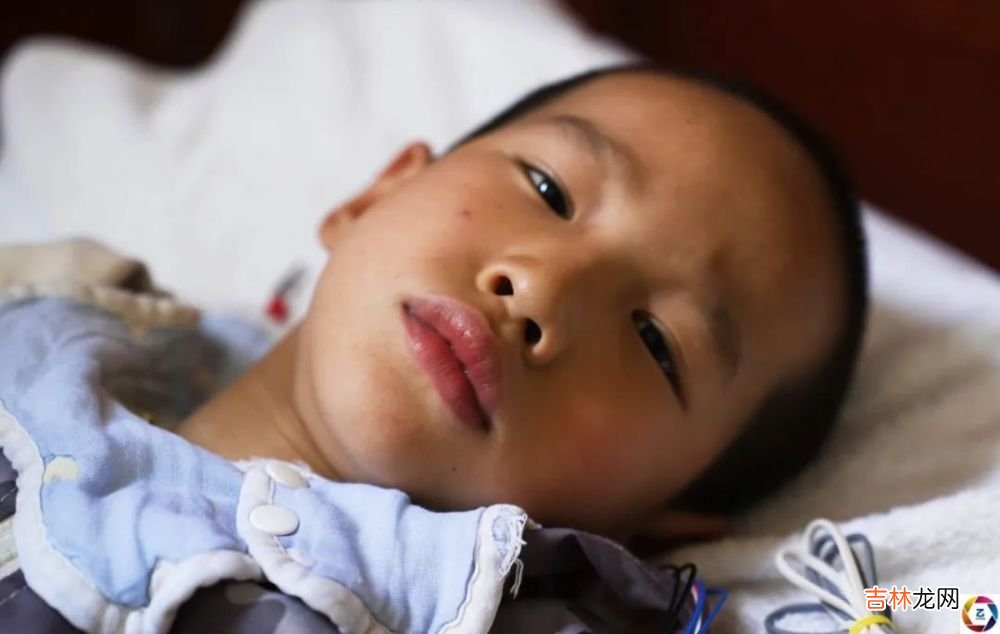 云南一家人命运多舛:孩子重病,爷爷受伤,奶奶车祸,爸爸过劳病倒