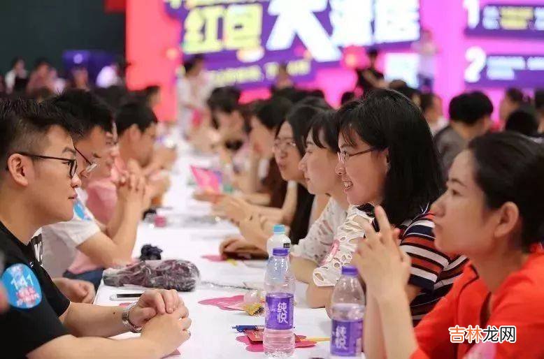 彩礼问题，让无数男女选择不婚不育，“绝户家庭”成为趋势