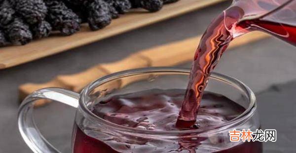 经常用桑葚泡酒喝能补肾？营养师：不一定，直接吃更好！