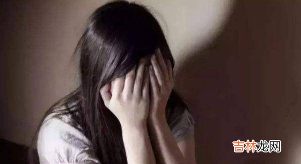 女人衰老的“催化剂”，熬夜排最后，排第1的，很多女性还没察觉
