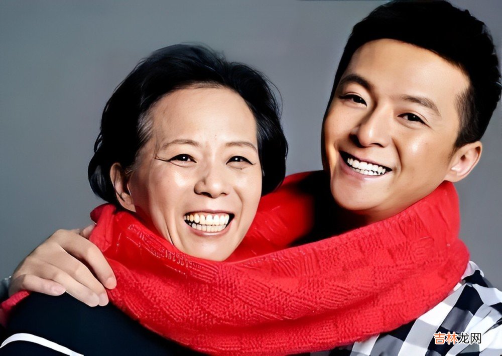 朱雨辰：要求汤唯三从四德，对母亲言听计从43年，至今仍是单身