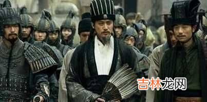 诸葛亮兄弟三人，分别侍奉魏蜀吴，一件事看出其侄子不逊于父辈