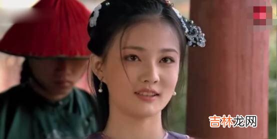 原来玉娆的想法跟当年的甄嬛一模一样，可惜甄嬛早已没有回头路