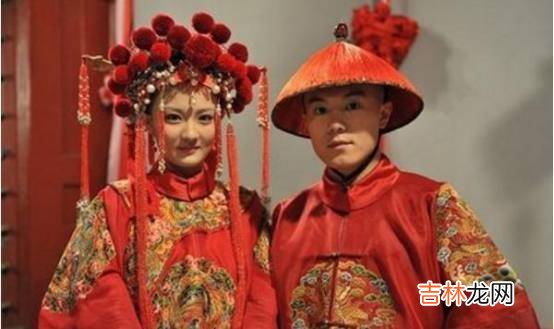 原来玉娆的想法跟当年的甄嬛一模一样，可惜甄嬛早已没有回头路