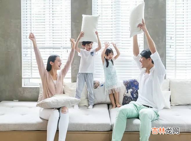 如何养出积极乐观的孩子?有远见的家长都做到了这3点