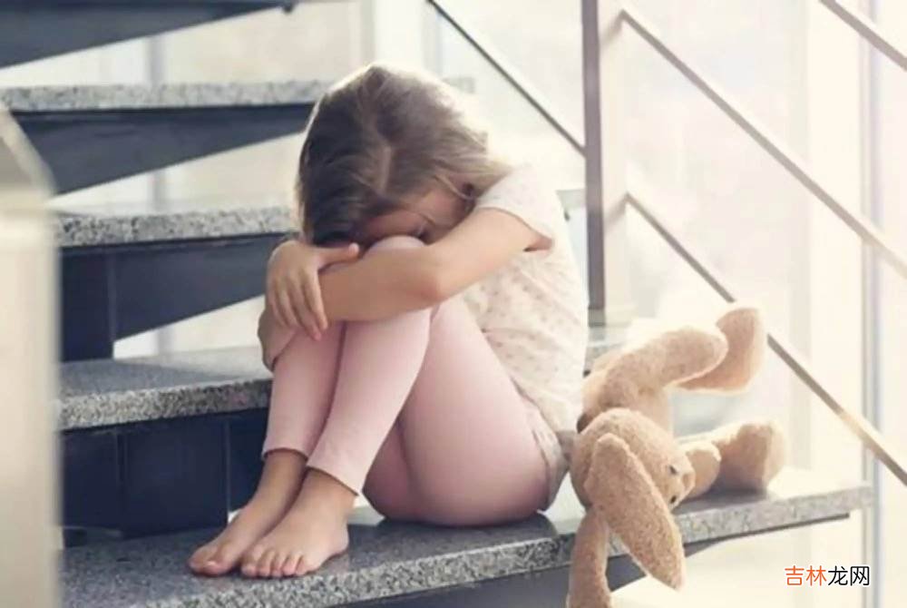 孩子不愿上幼儿园，通常有3个原因，2个方案帮家长轻松解决