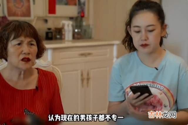 33岁巨婴每天需要家人喂饭，还扬言到：现在的男人都越来越差