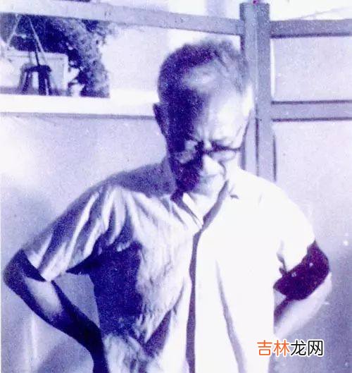 民国绝世好男人：妻子去世后，他把骨灰放在枕边入睡
