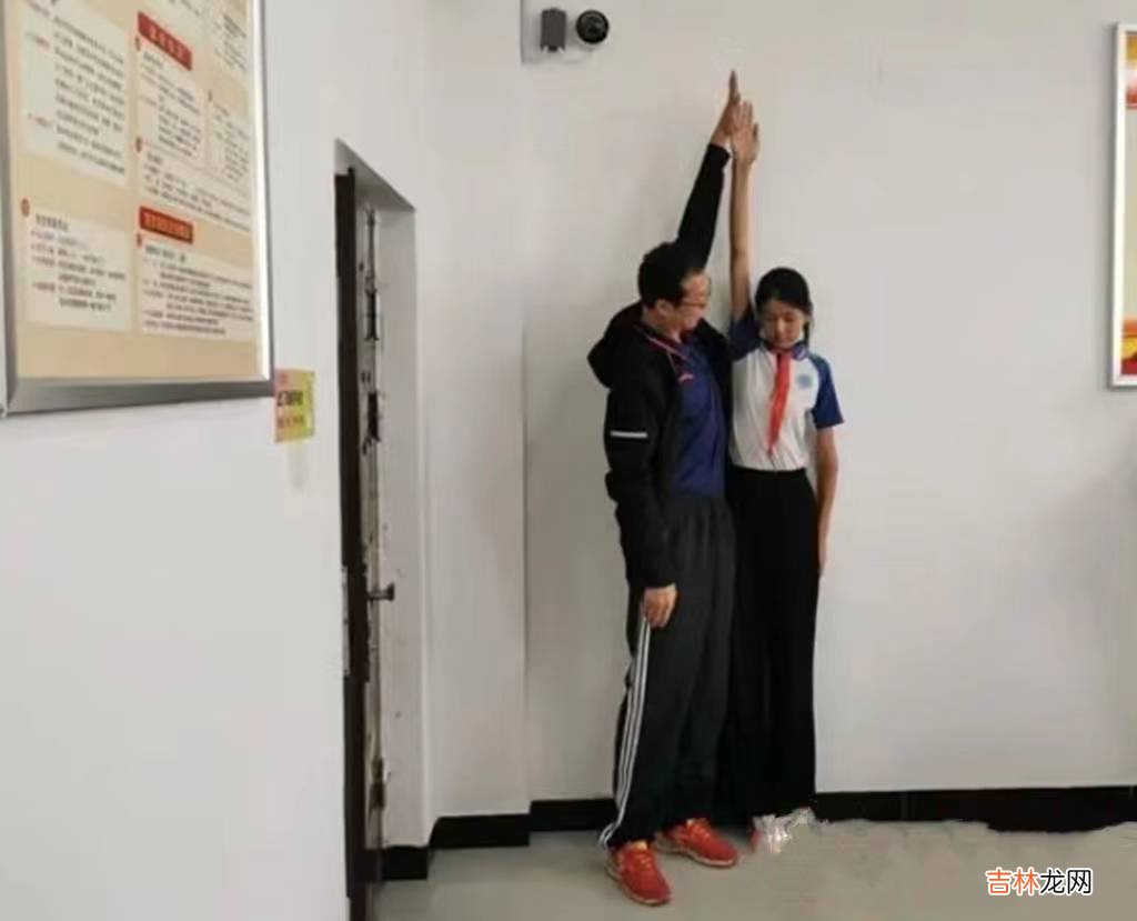 12岁小学生1.9米，被河南省体育局选中，网友：吃什么长大的？