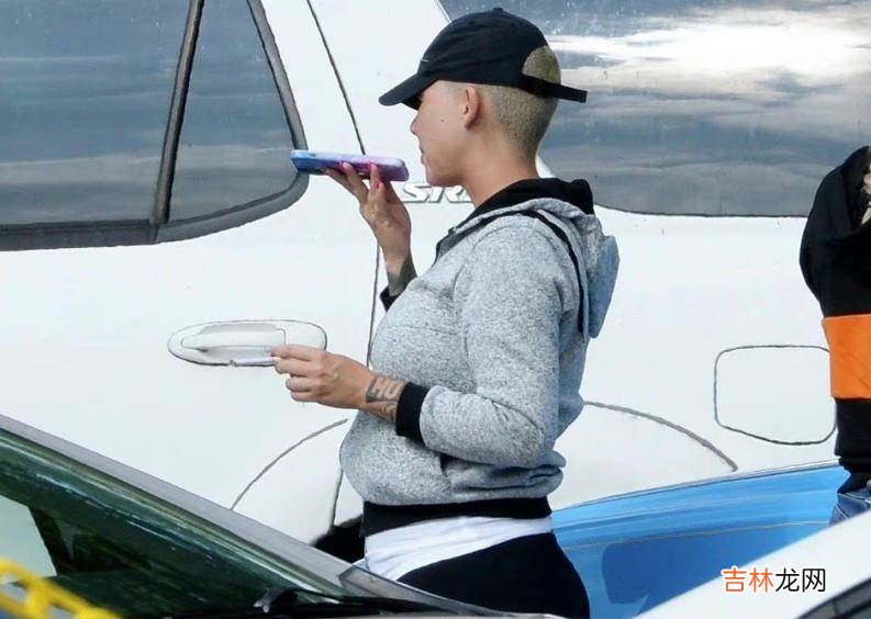 哈登前女友近照，38岁疑似怀孕！NBA光头花魁，身材堪比卡戴珊？